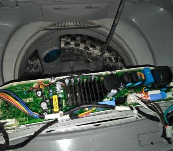 洗衣机程序紊乱不能正常工作